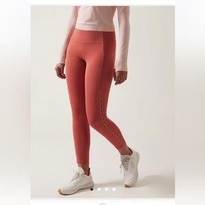 Athleta Ultimate Stash Craft 7/8 Tight. M Tall. Muted Red.
